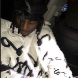 gfx1v's profile picture. fortnite demon @gfx1v on ig