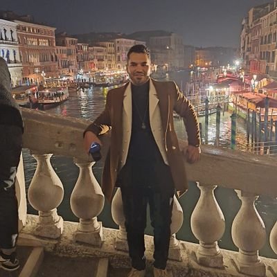 MBoied's profile picture. ﺣﺴﺒﻨﺎ ﺍﻟﻠّﻪ، ﺳﻴﺆﺗﻴﻨﺎ ﺍﻟﻠّﻪ ﻣﻦ ﻓﻀﻠﻪ، ﺇﻧﺎ ﺇﻟﻰ ﺍﻟﻠّﻪ ﺭﺍﻏﺒﻮﻥ.جزى الله عنا سيدنا محمد ماهو اهله