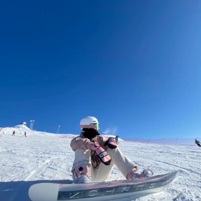 JollyYak's profile picture. You must always have faith in who you are！