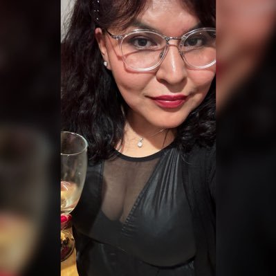 Kochalita16's profile picture. Soy como soy!!!...quien me quiera bien ...quien no bien tb!!!
Más cositas  https://t.co/iSgcqoO1sI