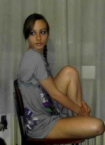 OliviaHayes8's profile picture. 