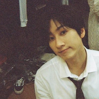 syu_lyooef's profile picture. 💚💛💙