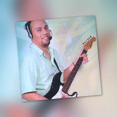 🎵 Artista.
🎙 Cantor da dupla ralf&José.
📒 Compositor de letras de banda.
🎼Produtor musical de arranjos.
🎸Ralf guitarrista do sul.
🎧Apaixonado por musica.