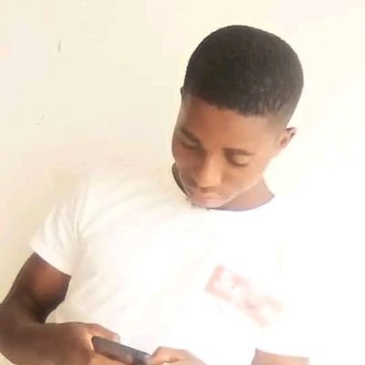As a political consultant, I empower global conversations on social media through informative script