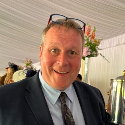 “Media Champion for Hartlepool”, MD, Founder & Broadcaster for 102.4 Radio Hartlepool, Breakfast Show 7am till 10am weekdays, TUNE IN! @RadioHartlepool