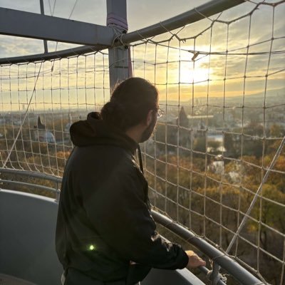 khouk_travolta's profile picture. 