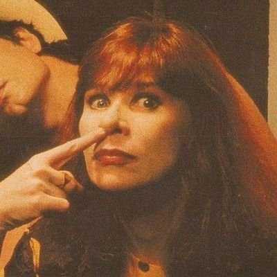 Betemendess's profile picture. oie,sou eu dnv!
🌈
tudo começa e termina nos seus lábios.