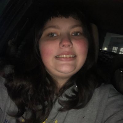 KaylaGarrett22's profile picture. Single
22