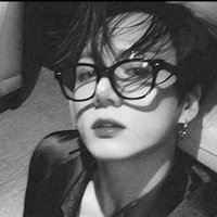 ꧁Kookiebell_jk_1꧂❼ ⟭⟬🐰🐿️⟬⟭ (@kookiebell_14) 's Twitter Profile Photo ꧁Kookiebell_jk_1꧂❼ ⟭⟬🐰🐿️⟬⟭ (@kookiebell_14) 's Twitter Profile Photo