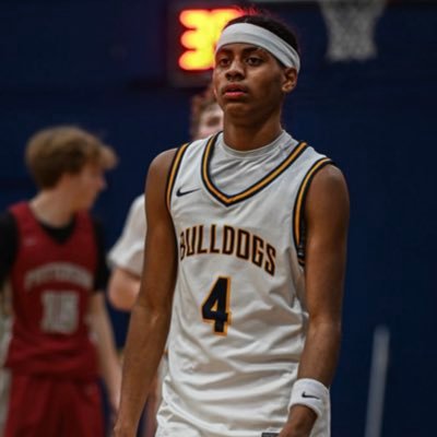 WidemonRoss's profile picture. 6’2 Combo Guard | QB | 3.7 GPA | Class of 2029 | Stanislaus State University | IG: rossgeez_ | nolimitross1@gmail.com