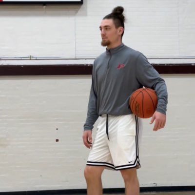 hoops_hustle's profile picture. 