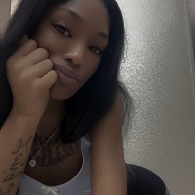 Content creator 🔞🅱️UYER$ only DM ME 4️⃣ 🫰 💬 & https://t.co/rBPam3J41g NOTHING OOSTED IS FOR RESALE! I Own all rights to All my content 💯