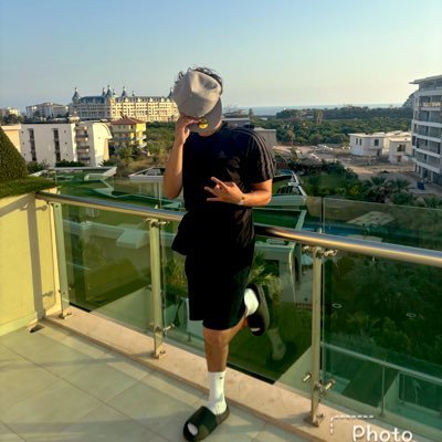 Apolo_Vybz's profile picture. 