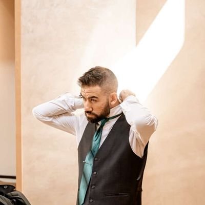 Exodus 14:14 • Uncle • dungeon master • Variety streamer• Code MATT5 at
https://t.co/UEYjr8jOYM •
https://t.co/RsUxQmWiBf