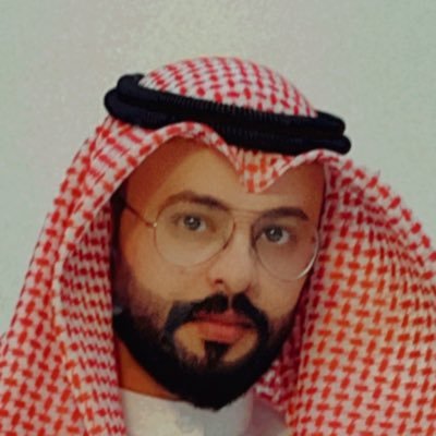 شاعر واحب الشعر والخواطر واكتب وانقل كل ماهوا جديد . ملاحظه((ليس كل ماأكتبه تحت اسمي دائماً ترجمة لواقعي وحياتي ..انما هي كلمات رآقت لي وقد يحتآجها غيري ..))