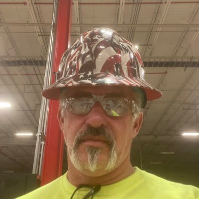 WardenBobb704's profile picture. Conservative Blue Collar Patriot