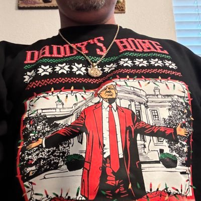 Mikevar42105340's profile picture. 