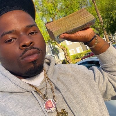 ImWavyCash's profile picture. 1/1