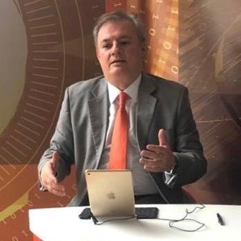 Abog | Doctorando | Magister en Derecho | Master of Laws (LL.M.) | Esp en Derecho Penal U.S | Esp en Derecho Probatorio Penal U de M | Esp en SPOA de la U.C.|