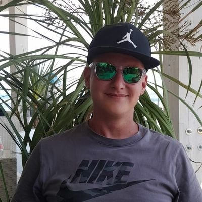 ♎️ Follow Me 😇 I Follow 🔙 😎 🥂 FB + SDV + GT 🫶 💯 % 🇮🇹👨🔧🐉🍻 ⚽️ 🏀 🏈 🪬 🎮 🎲 ♟️ 💶 🖤 💚 7️⃣ ☯️