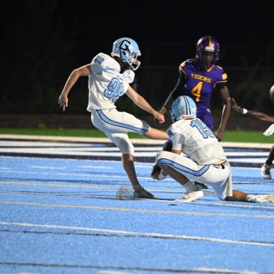 Kicker Dr Joaquin Garcia High School| C/O 2026 | 4.5 ⭐️ @kohlskicking | 5’9 140lbs| email @gavin.boyd16@gmail.com