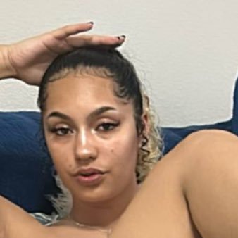 24year🔞creator, A-Opened for meetups (incalls and outcalls) 🚘 DM with your city for booking if you tryna be next 👅🍆 don't miss out my service daddy's🥵😍