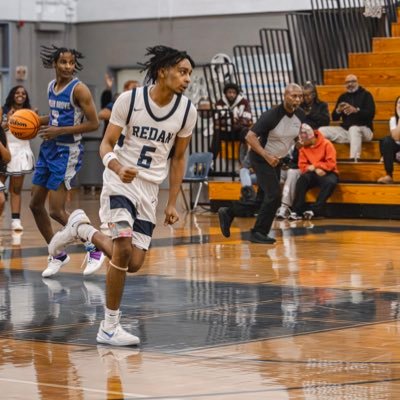 noahmel0's profile picture. 5’10 | ‘26 | PG | RHS                                                hudl https://t.co/wMOs4I7yFX