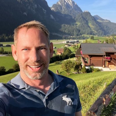 josue20015's profile picture. 