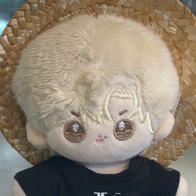 WithY31022795's profile picture. 유노윤호 사랑해