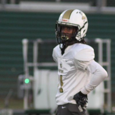 d1_tra11's profile picture. #AGTG C/O 2029 | Fairfield Central High School | 3.9 GPA | 5,7 | 140lb | DB/NICKEL | Email: trakuskincadejr11@gmail.com | Number : (803)-374-4859 📲