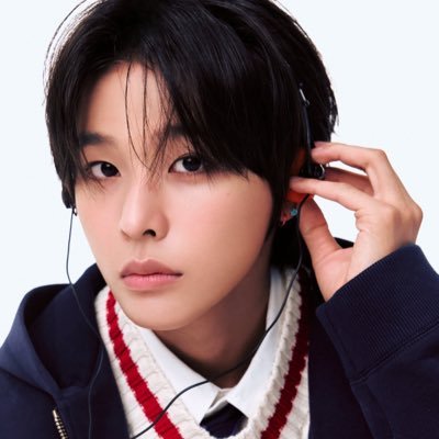 wishmixxholic's profile picture. stream color and blue valentine :p