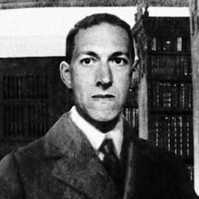 Católico, fã de SoulsLike, apreciador de HP lovecraft e de midias de terror em geral.