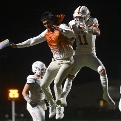 D-LO | M.ED | Math Teacher | WR Coach/Passing Game Coordinator @ Alice High School | TAMUK Alum 22 & 23