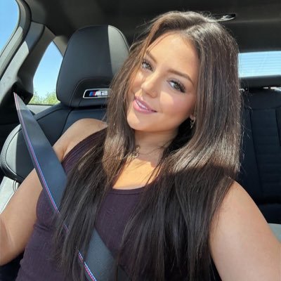 sandra37007's profile picture. 