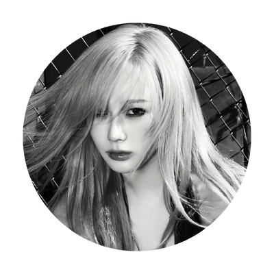 swnlakae's profile picture. she was like a swan princess who enchants one's imagination in childhood, unashamedly romantic ♡𓈒