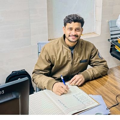 yadavgovind9211's profile picture. 