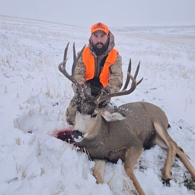 Mikejw1023's profile picture. 