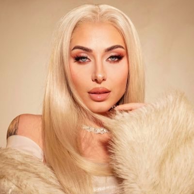 Diva, icónica, monumental. All my platforms ➡️ https://t.co/ov9ZdW5dPM