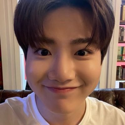 kkyu_0909_'s profile picture. 나만의돼햄..