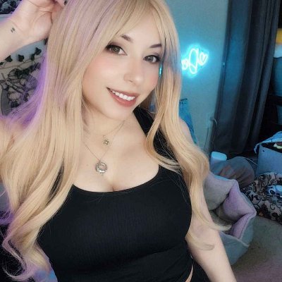 Host 🎤 cosplayer 🎇 @twitch partner | ARPG lovin'
button mashin'• min maxin'• karaoke queen 👑
denipon.stream@gmail.com
🇧🇿🇵🇷🏳️🌈🎮🐈🐈
