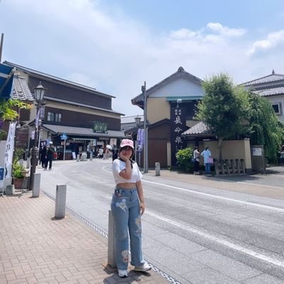 parinlada​jb​さんのプロフィール画像