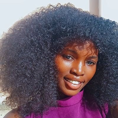 Ayanbusola_01's profile picture. HUMAN🤍Female🥰Daughter🦋Sister 💓Mrs F😍😍😍Wife❤️Mother💛Fashionprenuer🍭Queen👸✨️Addicted lover of God💯Libra♎️Elegance🫂