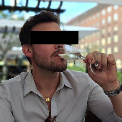 Karlchristian94's profile picture. 