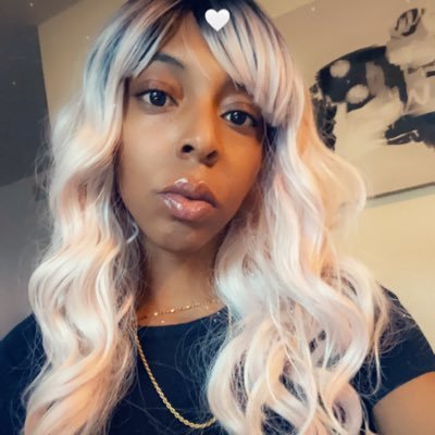 https://t.co/wXwMRrVehP Rap Artist🎤🎶Dm for Music Collabs , Promo or B.A IG:Dolly_benton: 🌈 tik-tok (dolly_benton1)