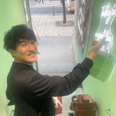 【エンジニアで0から月収80万円を達成する方法を発信】元僧侶→SE、WEBエンジニア/株式会社プロボウズ/プログラミングスクール開催経験あり/「元SEが理想としてる会社を実現中」