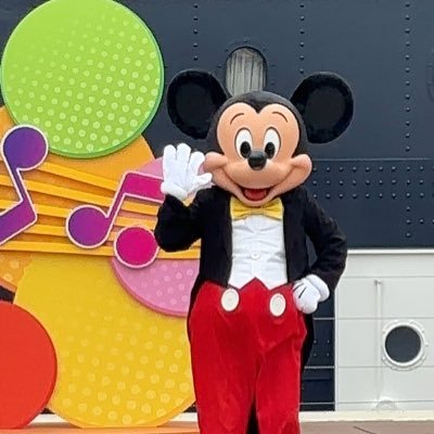 nkkdd0R49H35895's profile picture. 30代シンパパです。 １０歳の長男と新築一軒家に2人暮らし中子育て等共感出来ることあれば嬉しいです☺️