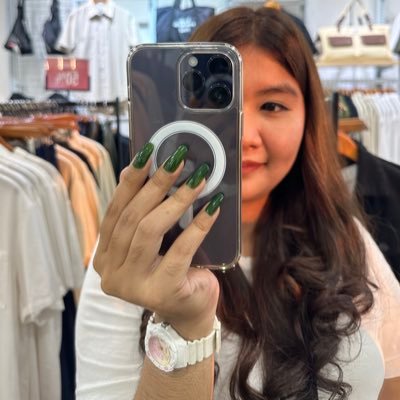 。Instagram : @Lydiacang | 。https://t.co/Rerg70mT21 。PUBG mobile : BerryMochi2210 。