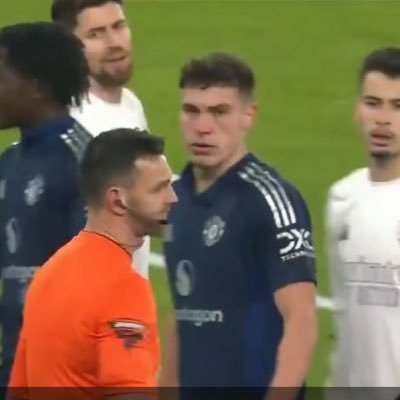 F46481014's profile picture. #MUFC & #clippernation