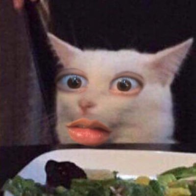 queencomeslate's profile picture. 