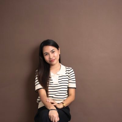 christinej_L's profile picture. i'm a chill person with a lot of anxiety | Eri 👉🏻